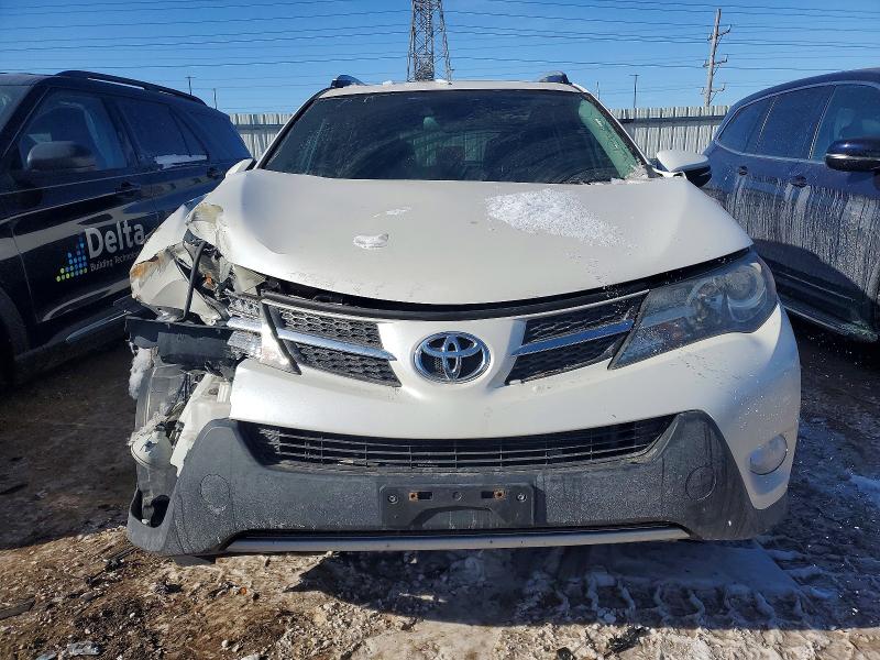 Photo 5 from auction – 2015 TOYOTA RAV4 LIMIT with VIN 2T3DFREVXFW270057