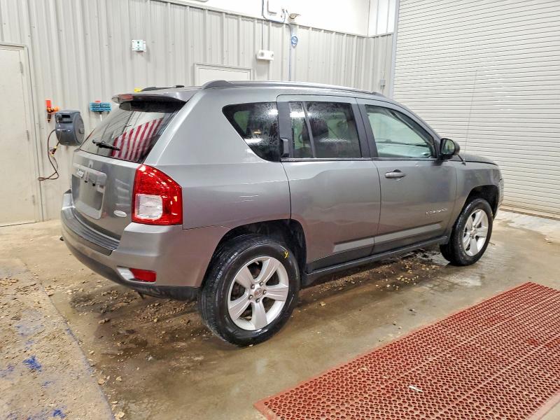 Photo 3 from auction – 2012 JEEP COMPASS with VIN 1C4NJDEB7CD603318