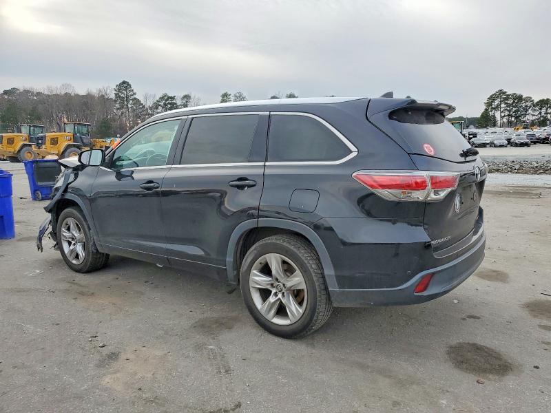 Photo 2 from auction – 2016 TOYOTA HIGHLANDER with VIN 5TDYKRFHXGS173417