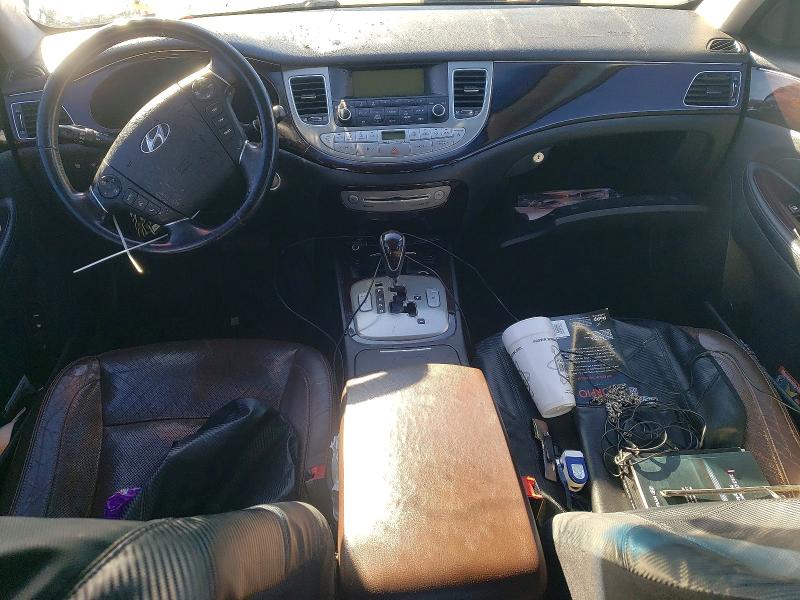 Photo 8 from auction – 2012 HYUNDAI GENESIS 3. with VIN KMHGC4DDXCU157778