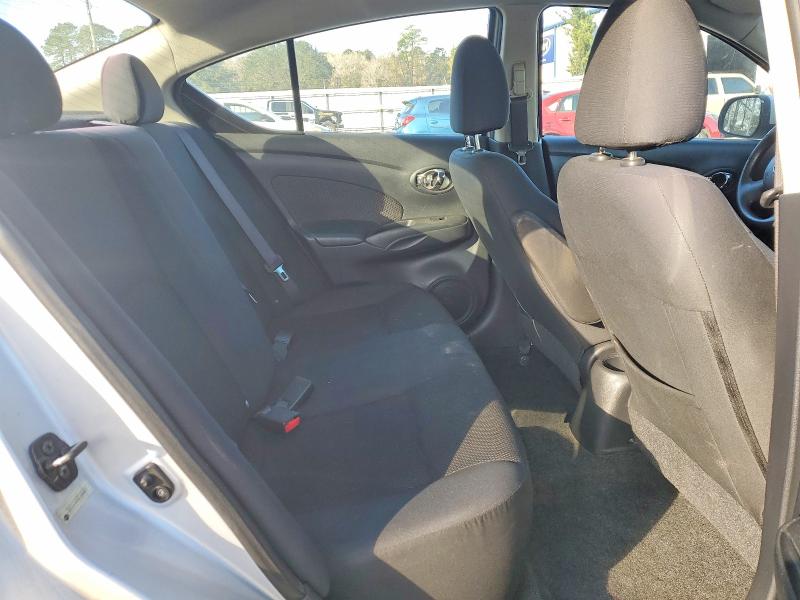 Photo 10 from auction – 2013 NISSAN VERSA S with VIN 3N1CN7AP6DL864405