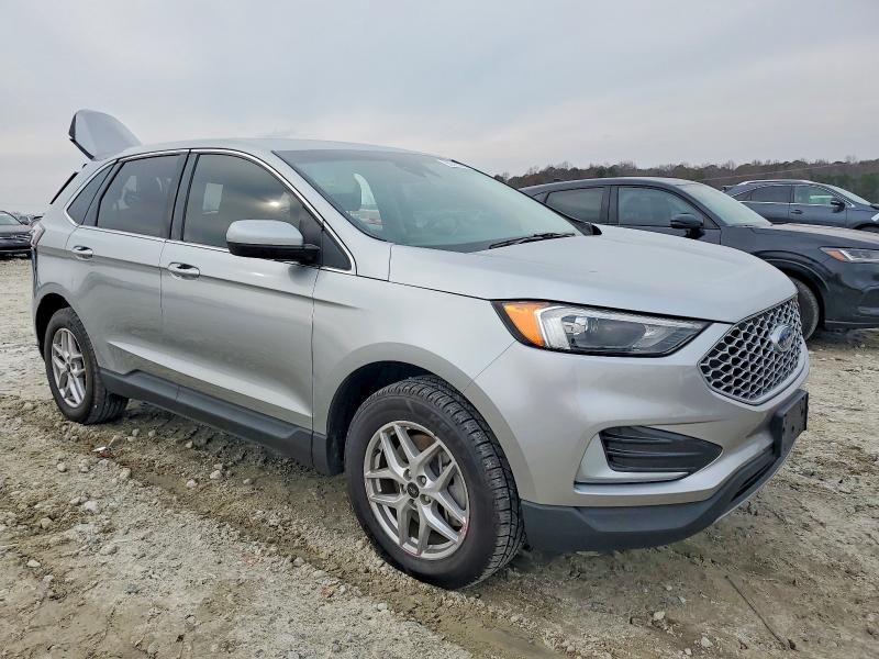 Photo 4 from auction – 2023 FORD EDGE SEL with VIN 2FMPK4J98PBA37315