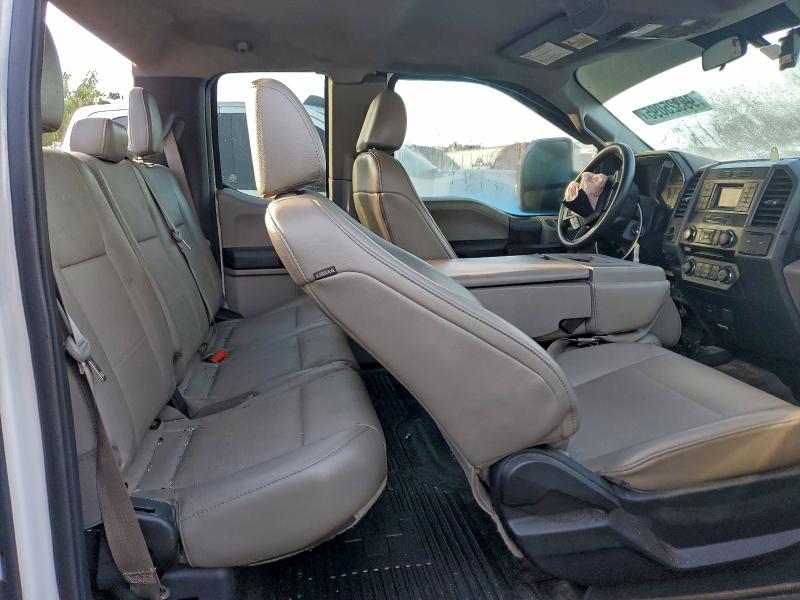 Photo 10 from auction – 2018 FORD F550 SUPER with VIN 1FD0X5HT3JEB54287