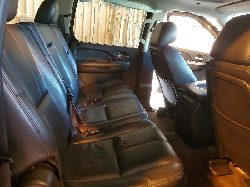 Photo 11 from auction – 2012 CHEVROLET SUBURBAN with VIN 1GNSCJE00CR277236