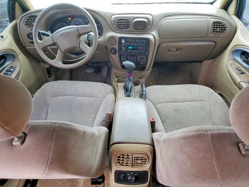 Photo 8 from auction – 2004 CHEVROLET TRAILBLAZE with VIN 1GNDS13S442210021