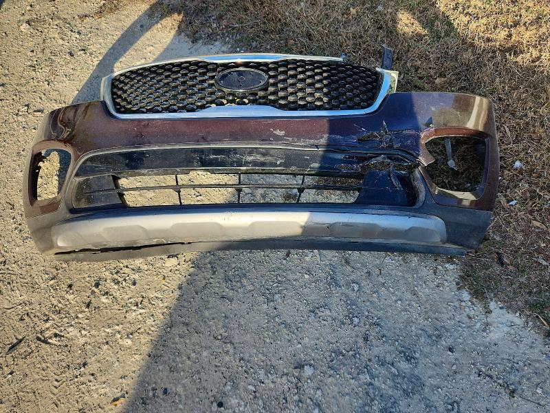 Photo 13 from auction – 2018 KIA SORENTO EX with VIN 5XYPH4A54JG409171