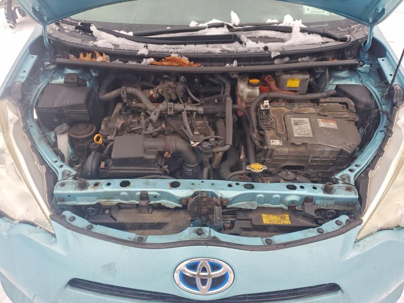 Photo 11 from auction – 2013 TOYOTA PRIUS C with VIN JTDKDTB33D1040918