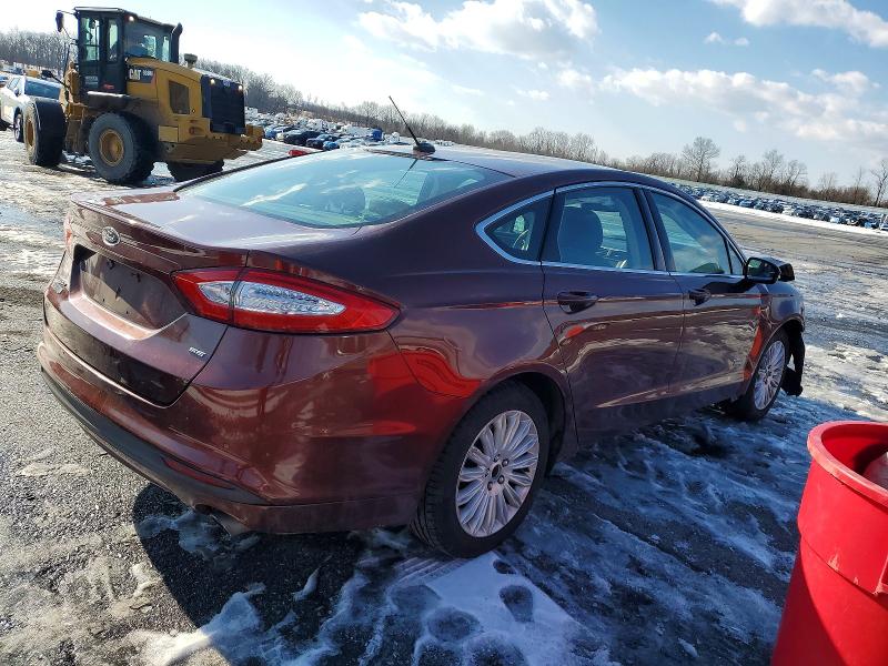 Photo 3 from auction – 2016 FORD FUSION SE with VIN 3FA6P0PU9GR287000