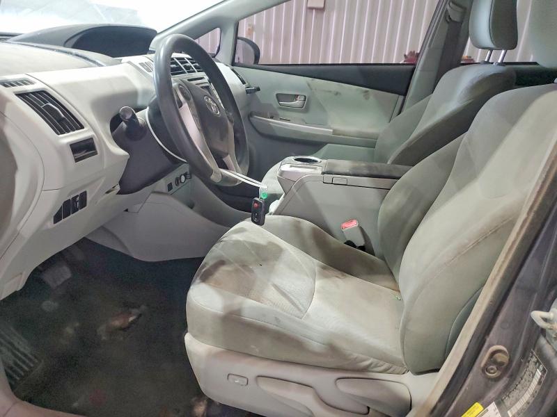 Photo 7 from auction – 2014 TOYOTA PRIUS V with VIN JTDZN3EU7E3315793