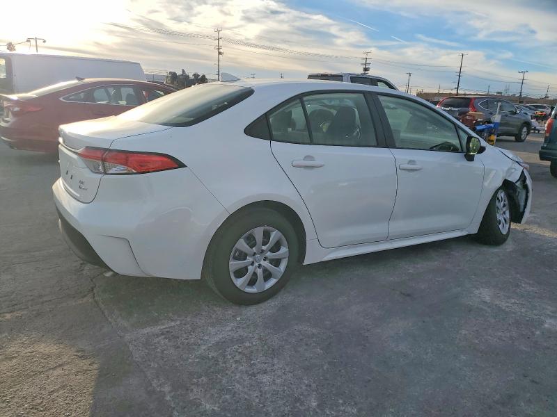 Photo 3 from auction – 2026 TOYOTA COROLLA LE with VIN JTDBCMFE1T3122296