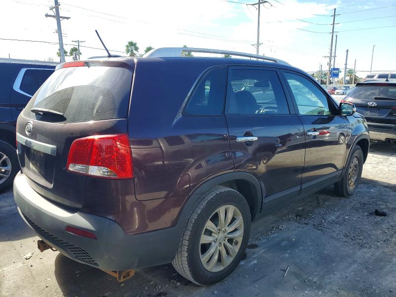 Фото 3 с аукциона – 2011 KIA SORENTO BA с VIN 5XYKTDA22BG099263