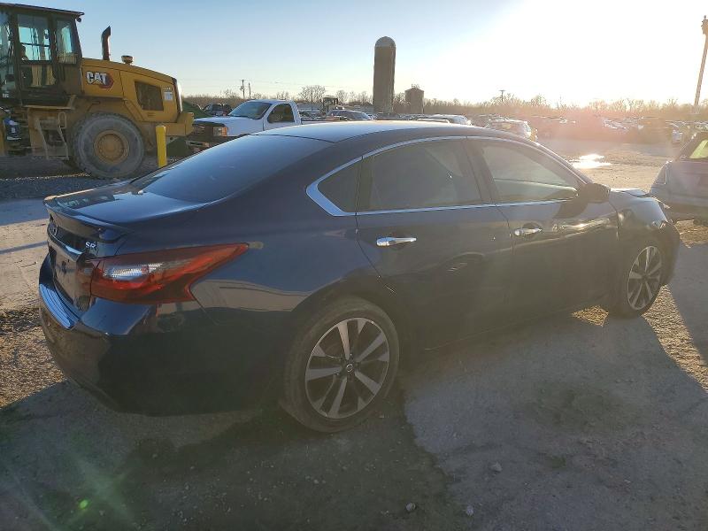 Photo 3 from auction – 2017 NISSAN ALTIMA 2.5 with VIN 1N4AL3AP6HC271346