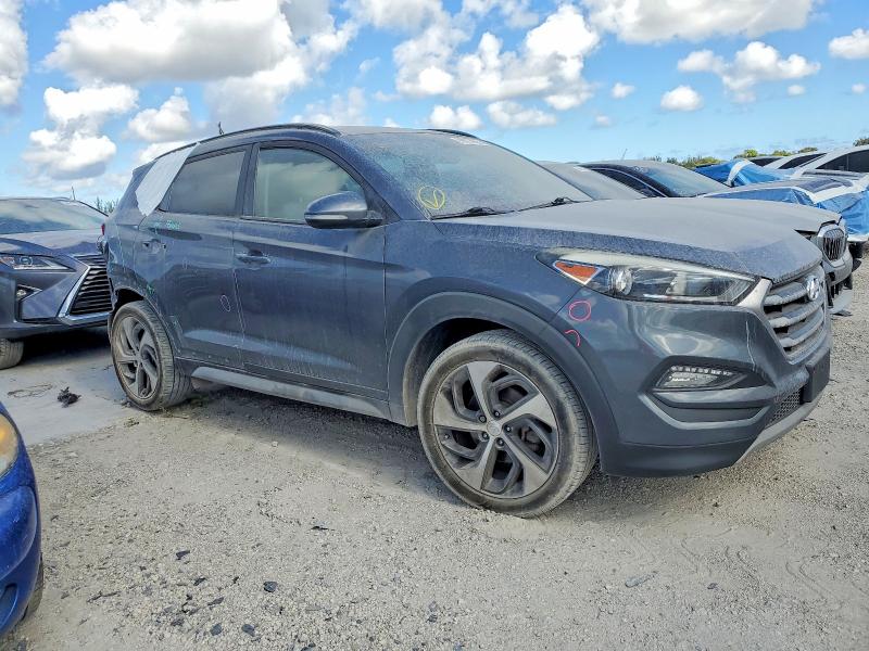 Photo 4 from auction – 2017 HYUNDAI TUCSON LIM with VIN KM8J3CA26HU555158