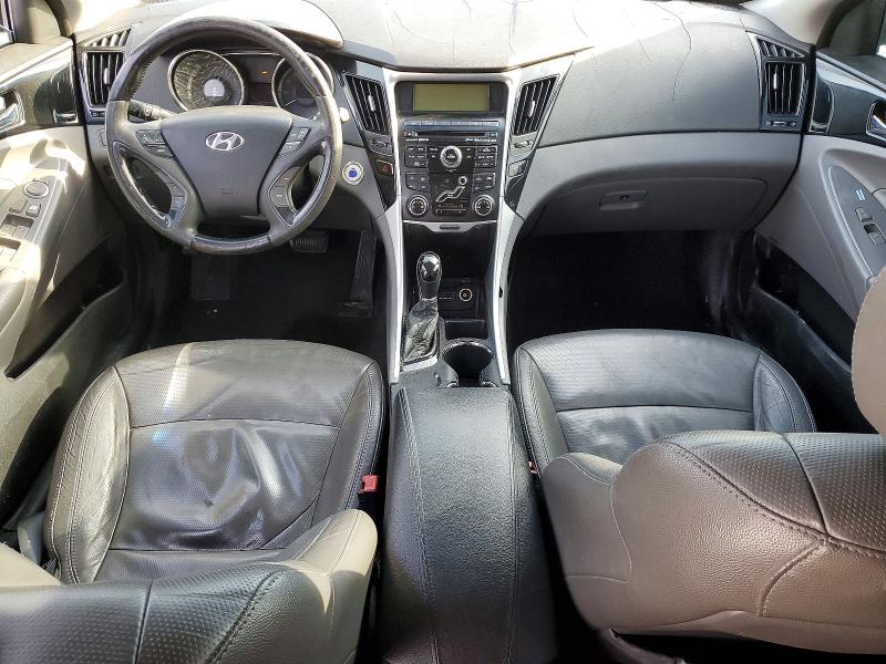 Photo 8 from auction – 2011 HYUNDAI SONATA with VIN 5NPEC4AC0BH138754