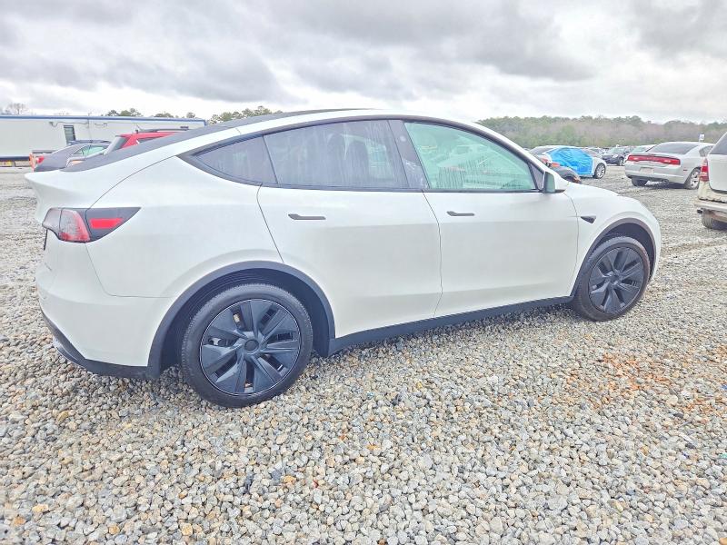 Photo 3 from auction – 2025 TESLA MODEL Y with VIN 7SAYGDEE9SA346692