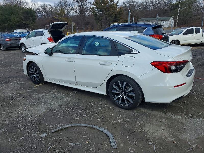 Photo 2 from auction – 2024 HONDA CIVIC EX with VIN 2HGFE1F71RH326681