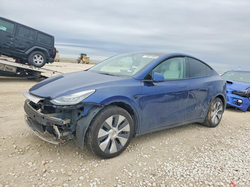 TESLA MODEL Y 2021 with VIN 5YJYGDEE0MF216285 - Photo from auction