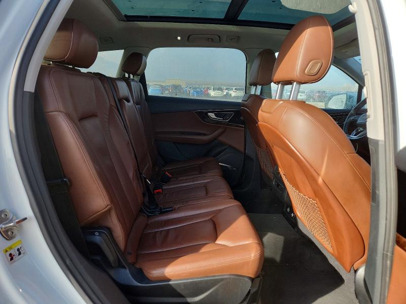 Photo 10 from auction – 2018 AUDI Q7 with VIN WA1LAAF71JD042556