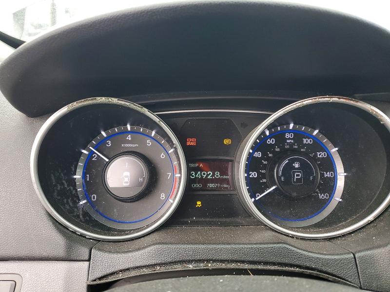 Photo 9 from auction – 2012 HYUNDAI SONATA with VIN 5NPEB4AC3CH356093