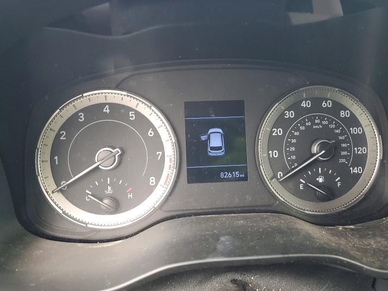 Photo 9 from auction – 2022 HYUNDAI VENUE SEL with VIN KMHRC8A33NU183413