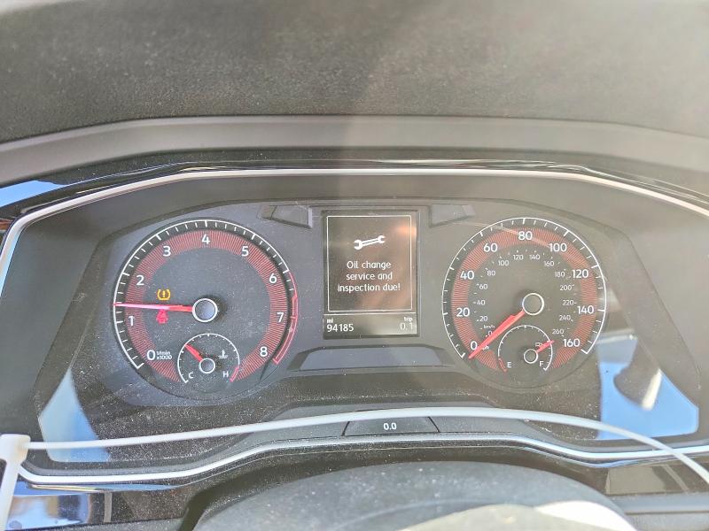 Photo 9 from auction – 2020 VOLKSWAGEN JETTA with VIN 3VWCB7BU2LM073319