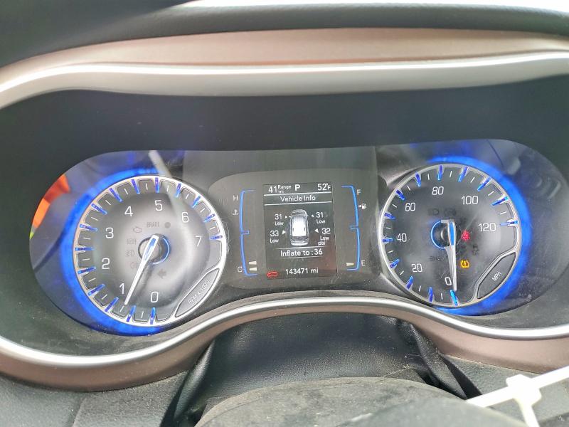 Photo 9 from auction – 2020 CHRYSLER VOYAGER LX with VIN 2C4RC1DG7LR261079