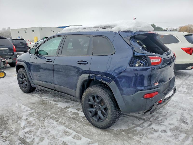 Photo 2 from auction – 2015 JEEP CHEROKEE T with VIN 1C4PJMBS4FW680685