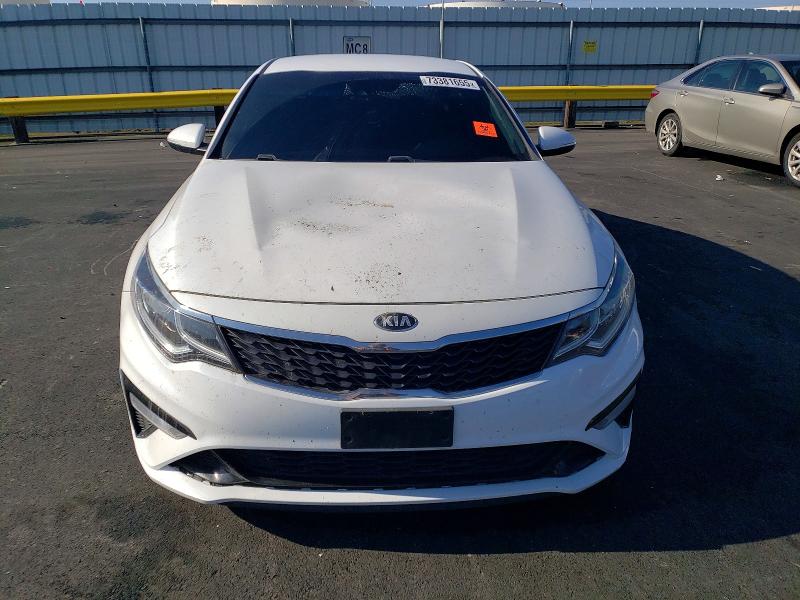 Photo 5 from auction – 2019 KIA OPTIMA LX with VIN 5XXGT4L37KG339648