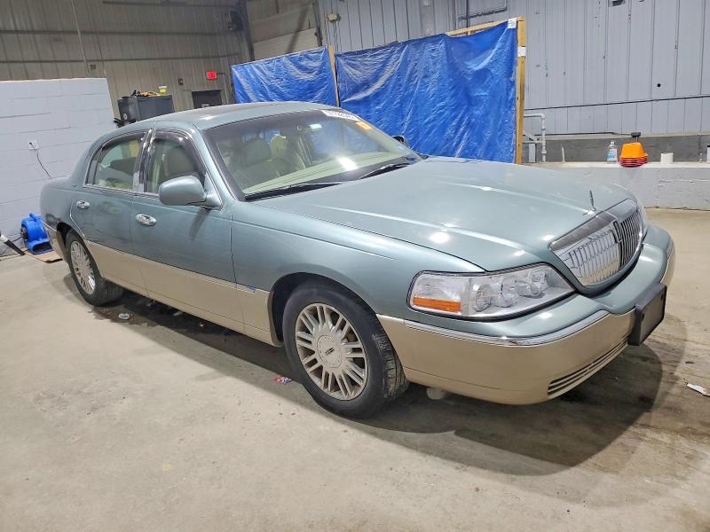 Photo 4 from auction – 2006 LINCOLN TOWN CAR D with VIN 1LNHM83W86Y626567
