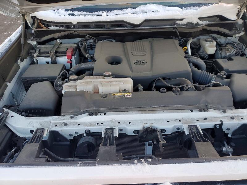 Photo 11 from auction – 2023 TOYOTA TUNDRA with VIN 5TFLA5DA5PX083596