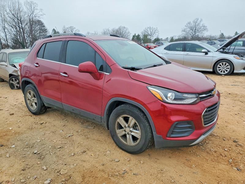 Photo 4 from auction – 2019 CHEVROLET TRAX with VIN 3GNCJLSB8KL158612