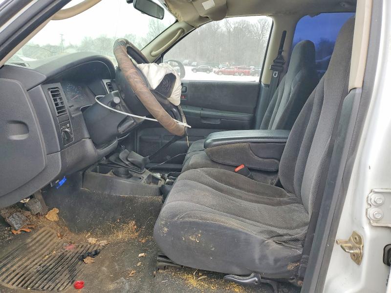 Photo 7 from auction – 2002 DODGE DAKOTA with VIN 1B7HG38X72S623687