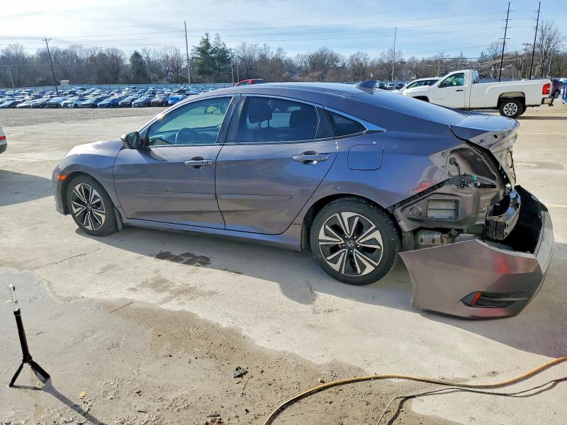 Photo 2 from auction – 2016 HONDA CIVIC EX with VIN 19XFC1F38GE027070