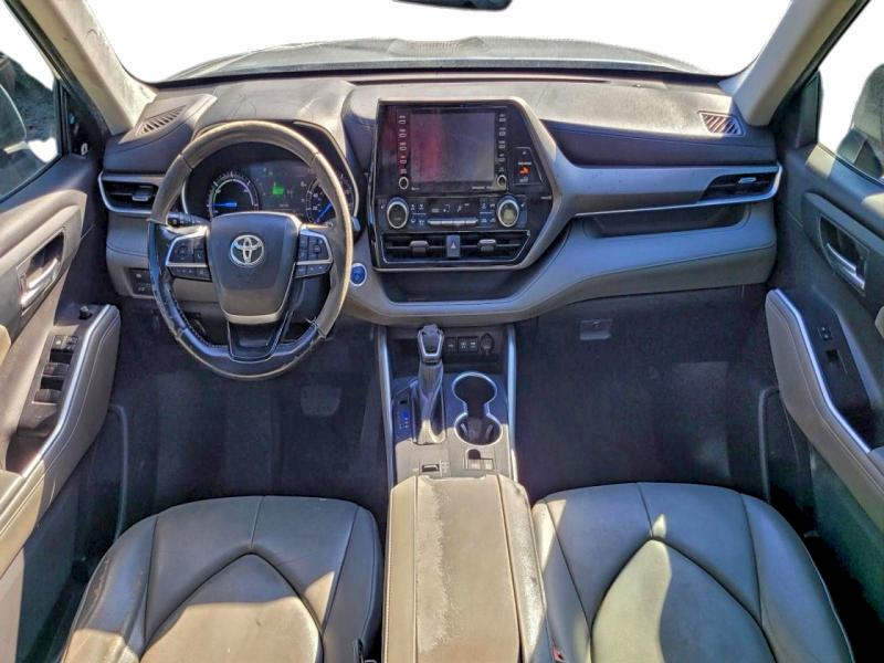 Photo 9 from auction – 2021 TOYOTA HIGHLANDER with VIN 5TDHARAH1MS009611