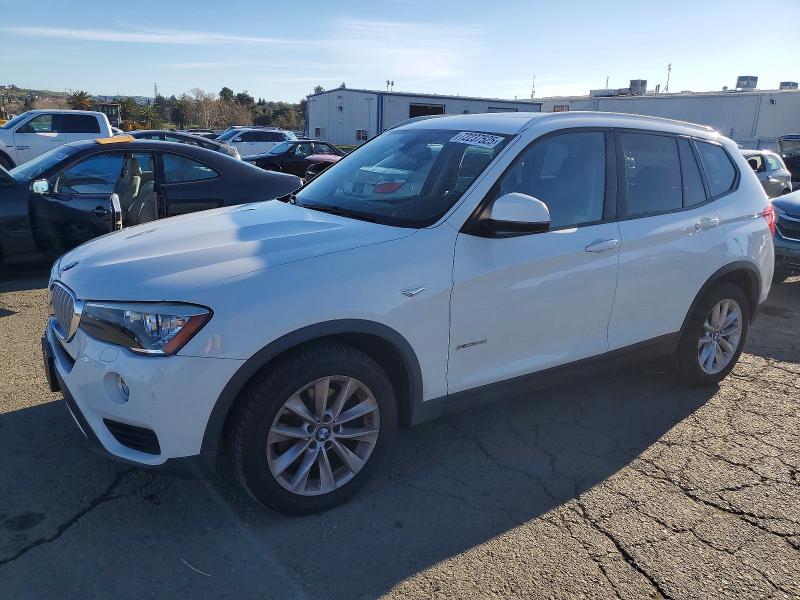 BMW X3 XDRIVE2 2017 with VIN 5UXWX9C39H0W69460 - Photo from auction