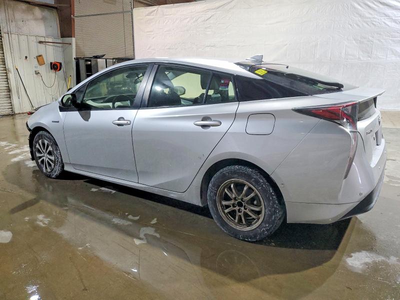 Photo 2 from auction – 2017 TOYOTA PRIUS with VIN JTDKBRFU3H3046918