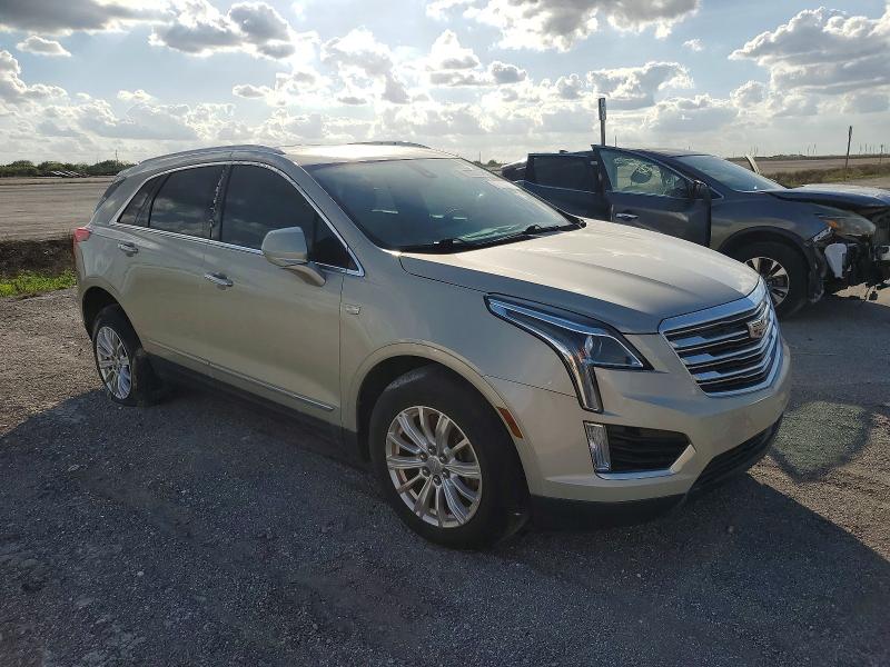 Photo 4 from auction – 2017 CADILLAC XT5 with VIN 1GYKNARS4HZ176328