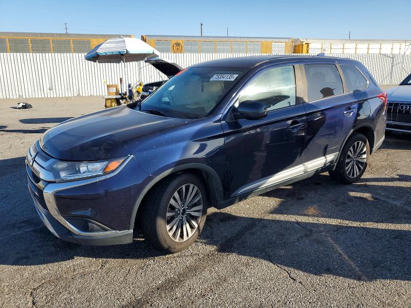 MITSUBISHI OUTLANDER 2019 with VIN JA4AD2A36KJ000640 - Photo from auction