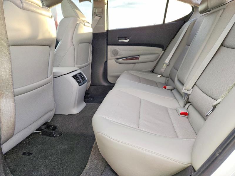 Photo 10 from auction – 2015 ACURA TLX ADVANC with VIN 19UUB2F77FA021864