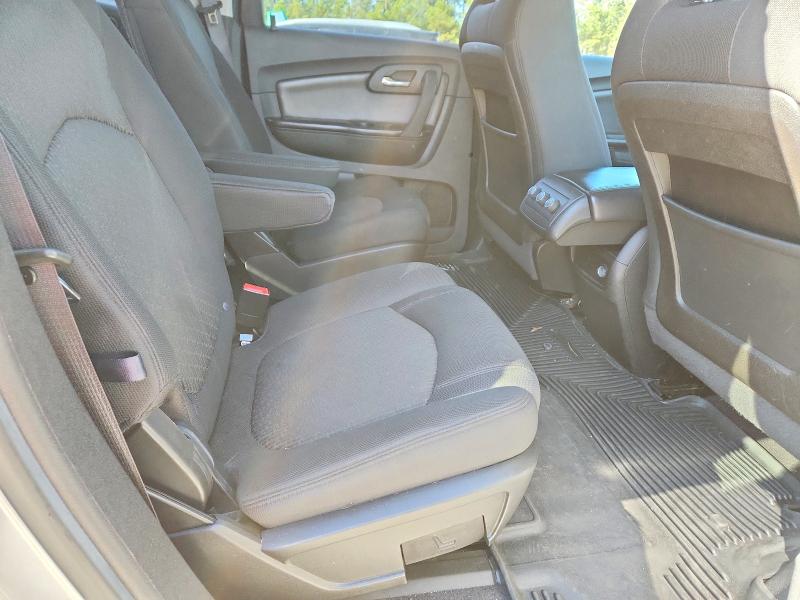 Photo 11 from auction – 2011 CHEVROLET TRAVERSE L with VIN 1GNKVGED9BJ140096