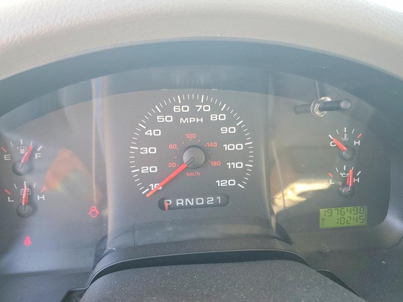 Photo 9 from auction – 2004 FORD F150 with VIN 1FTRX12W64NB93256