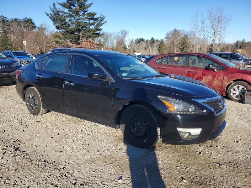 Photo 4 from auction – 2015 NISS ALTIMA with VIN 1N4AL3AP4FN379465
