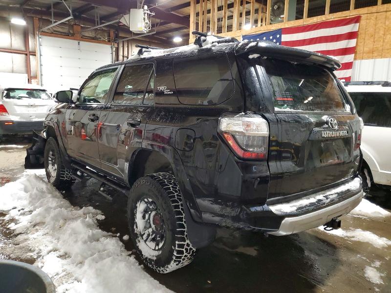 Photo 2 from auction – 2018 TOYOTA 4RUNNER SR with VIN JTEBU5JR0J5540701