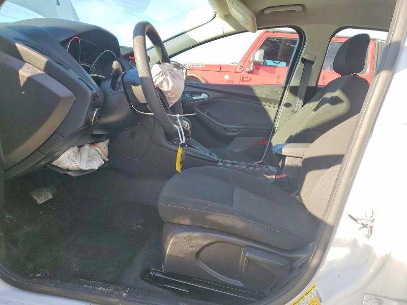 Photo 7 from auction – 2018 FORD FOCUS SE with VIN 1FADP3F23JL327795