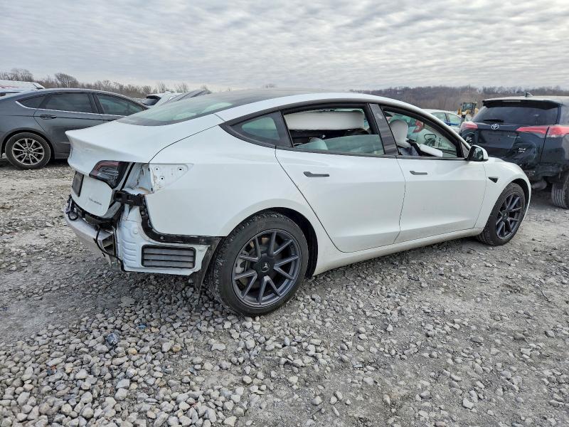 Photo 3 from auction – 2022 TESLA MODEL 3 with VIN 5YJ3E1EB2NF230078
