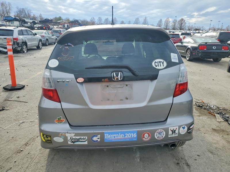 Photo 6 from auction – 2009 HONDA FIT SPORT with VIN JHMGE87449S024096
