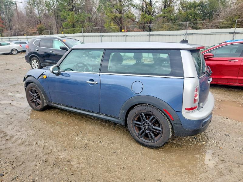 Photo 2 from auction – 2011 MINI COOPER CLU with VIN WMWZF3C50BTY00374
