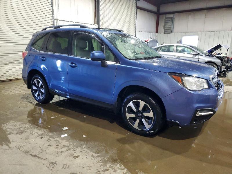 Photo 4 from auction – 2017 SUBARU FORESTER 2 with VIN JF2SJAJC8HH542059
