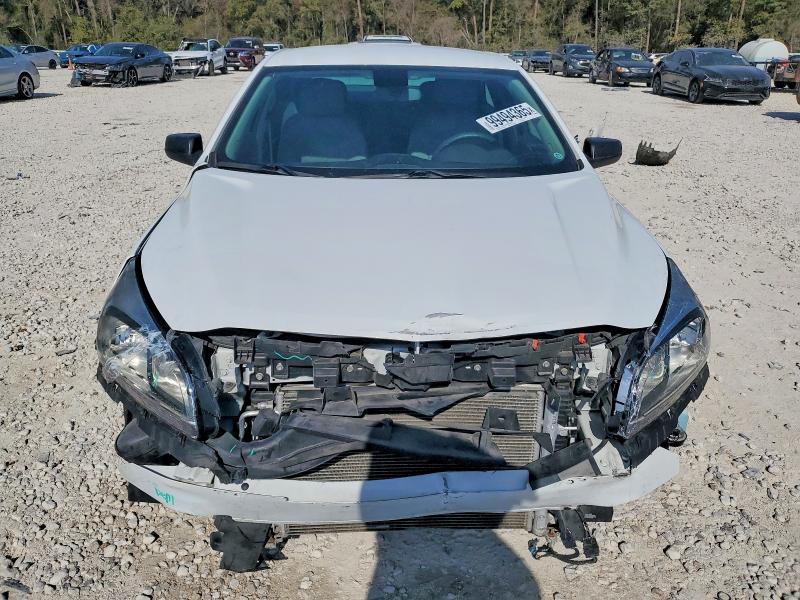 Photo 5 from auction – 2015 CHEVROLET MALIBU LS with VIN 1G11B5SL5FF233504