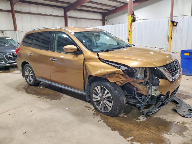 Photo 4 from auction – 2017 NISSAN PATHFINDER with VIN 5N1DR2MM8HC609035